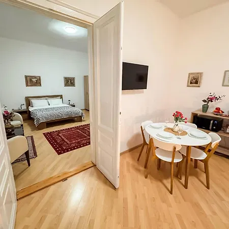 Aparthotel Seyda - 2 Minutes Walk To Bascarsija Sarajevo