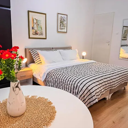 Seyda - 2 Minutes Walk To Bascarsija Aparthotel Sarajevo